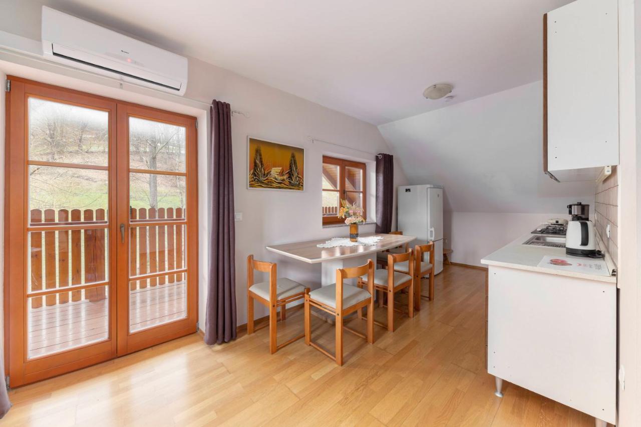 Apartma Metka Медводе Екстериор снимка