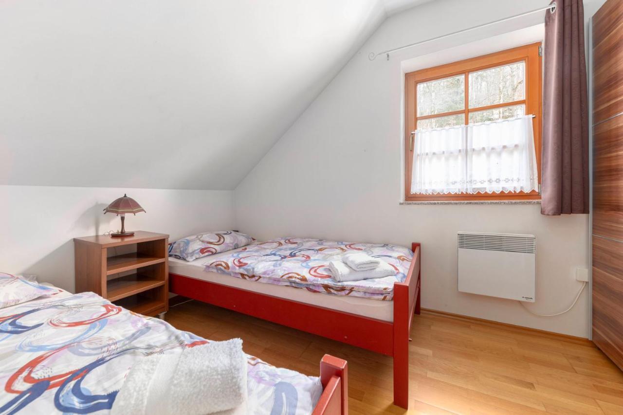 Apartma Metka Медводе Екстериор снимка